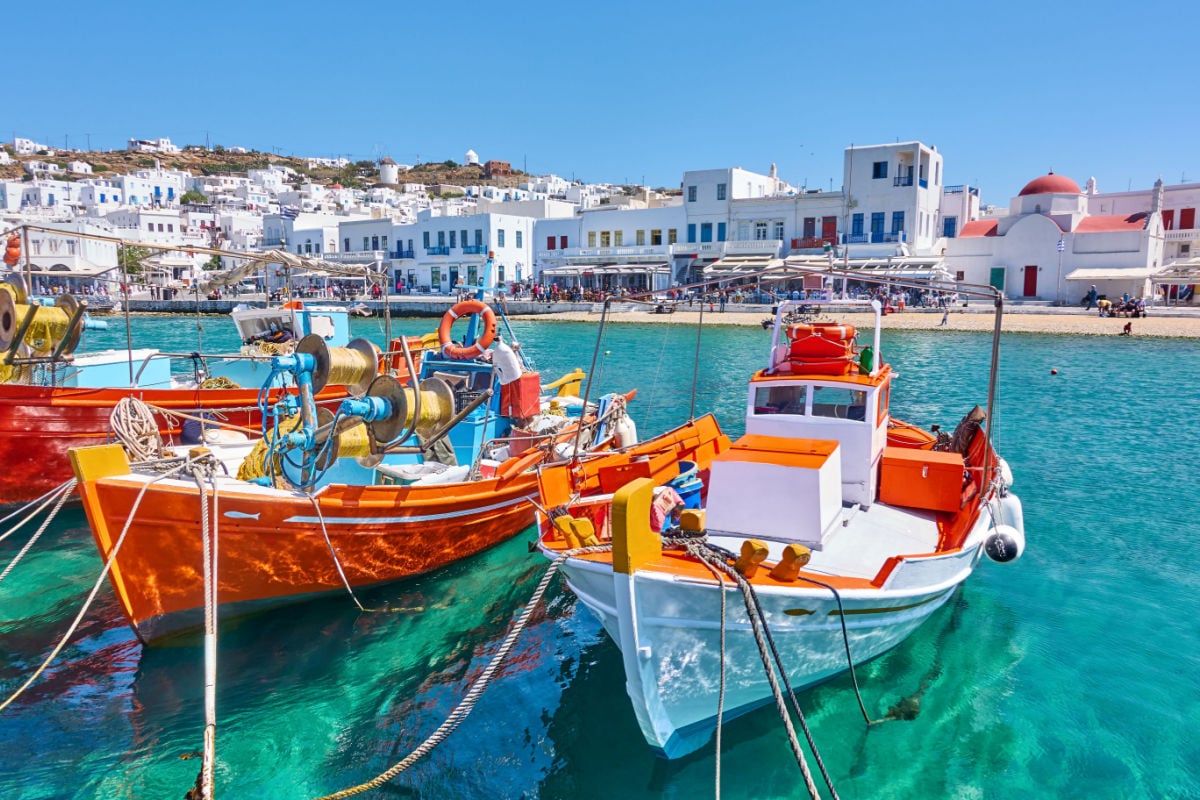 This Small Island Is The Trendiest Destination In Greece This Summer